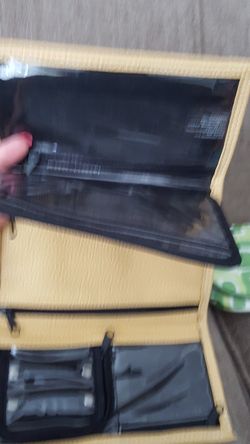 Gold pebble travel jewelry wallet