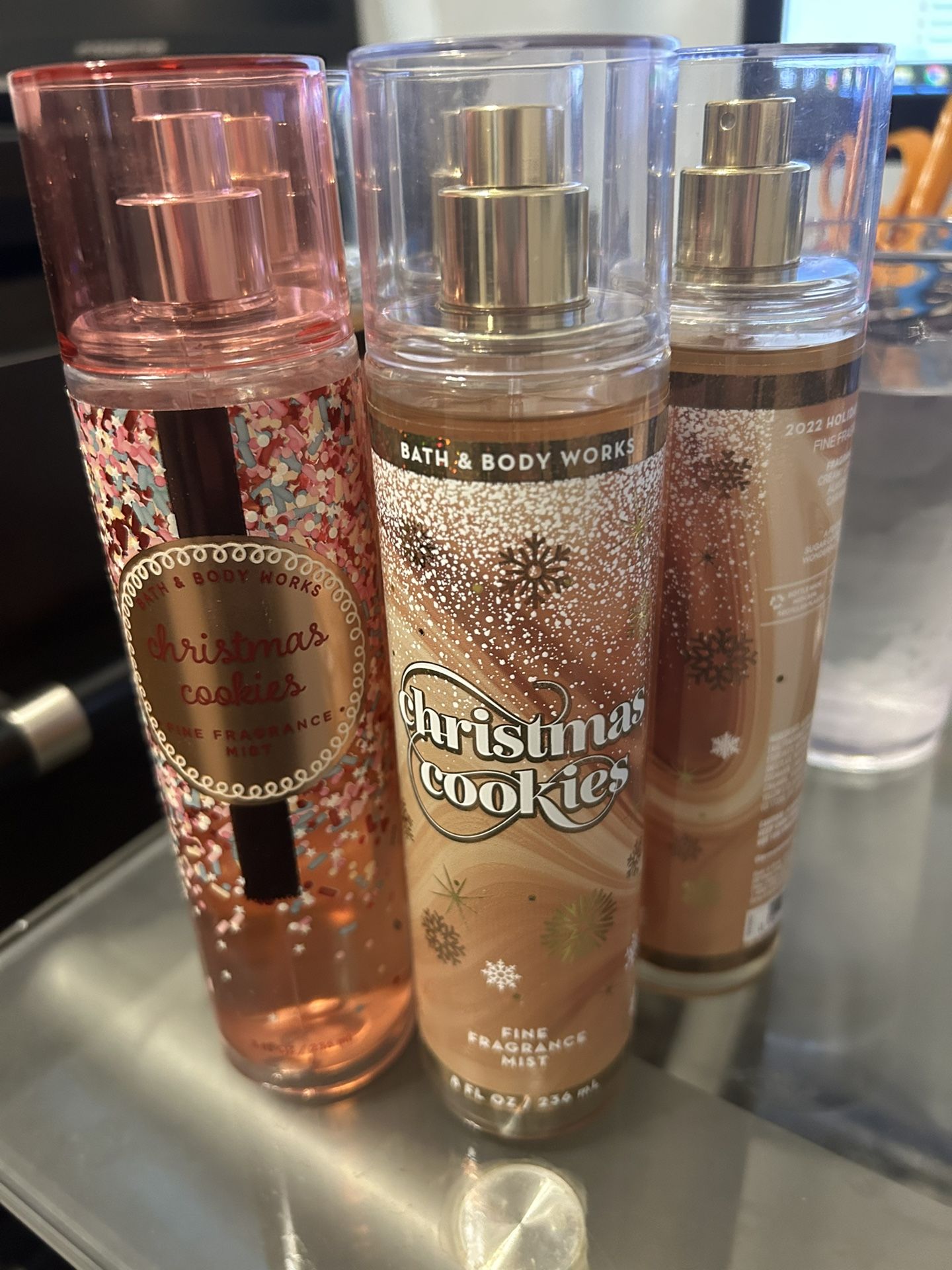 Bath & Body Works “Christmas Cookies” Perfume / Fragrance Mist – Set of 5