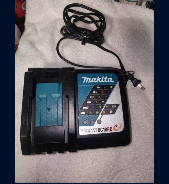 Makita Charger New