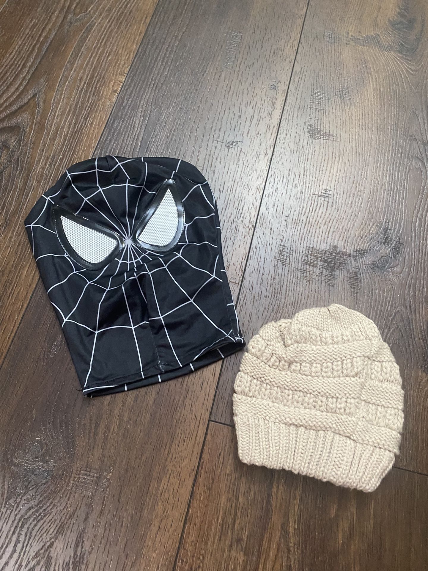 Boys Beanie Hat And Spider-Man Mask Size 5/6 #22