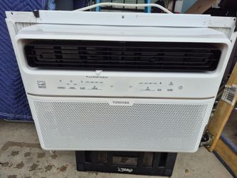 Slightly Used Toshiba Window Air Conditioner 12000 Btu