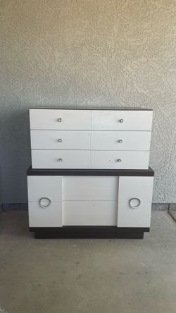 Two-Tone Dresser Set with Drawers MCM Mid Century Modern