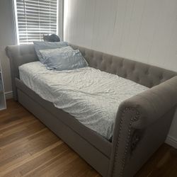 Trundle Bed