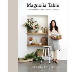 MAGNOLIA TABLE BOOK LIKE NEW