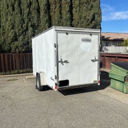 2022 6x12 Enclosed Trailer 