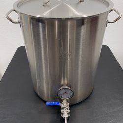 Tall Boy Stainless Steel Kettle 15 Gallon With Temperature Gauge And Ball Valve For Beer Brewing. 