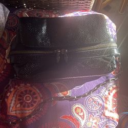 Pour La Victoire Handbag Snakeskin Embossed Leather