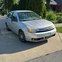 2010 FORD FOCUS