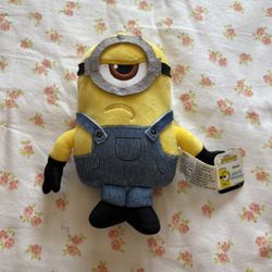 Minions Stuart plush toy 