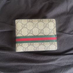 Gucci Wallet 