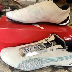 Women’s 8.5 Puma Shoes
