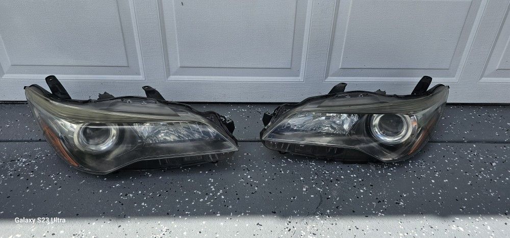 2015 To 2017 Toyota Camry Headlights