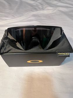 Oakley Sutro Lite