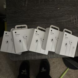 apple wire headphones type-c