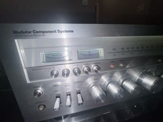 Vintage receiver MCS3233