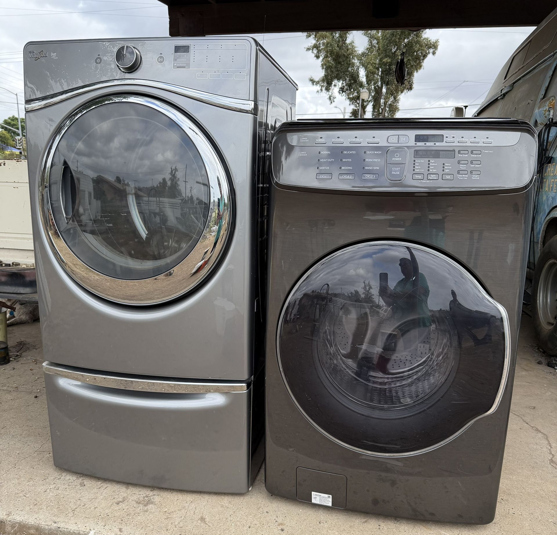 Samsung Flex Washing Machine + Whirlpool Duet Gas Dryer