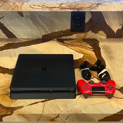 PS4 slim 1TB