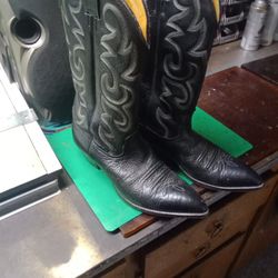 Macona Black Cowboy Boots