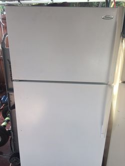 WHIRLPOOL 33" FRIDGE WHITE WORKS PERFECT