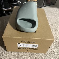 Adidas Yeezy Slide Salt 