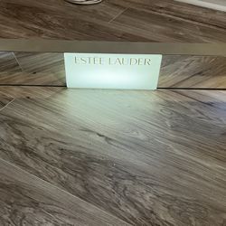 Estee Lauder Makeup Vanity Counter Light