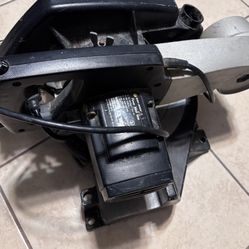Black&Decker Power Miter Saw 10”