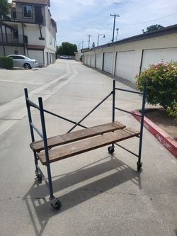 4' tall scaffold