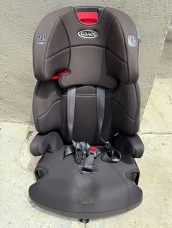 Graco Tranzitions 3-in-1 Harness Booster Car Seat