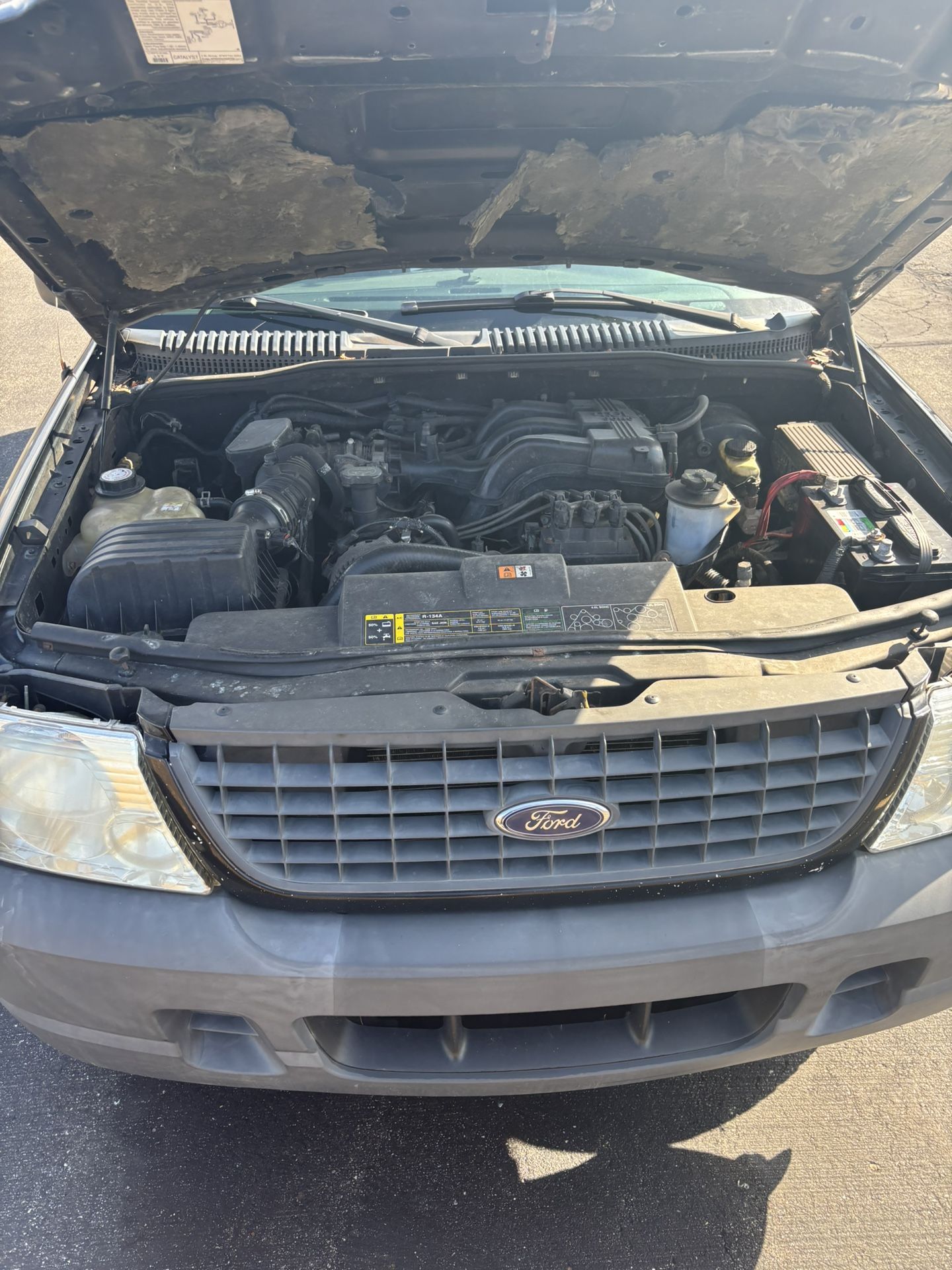 2004 Ford Explorer