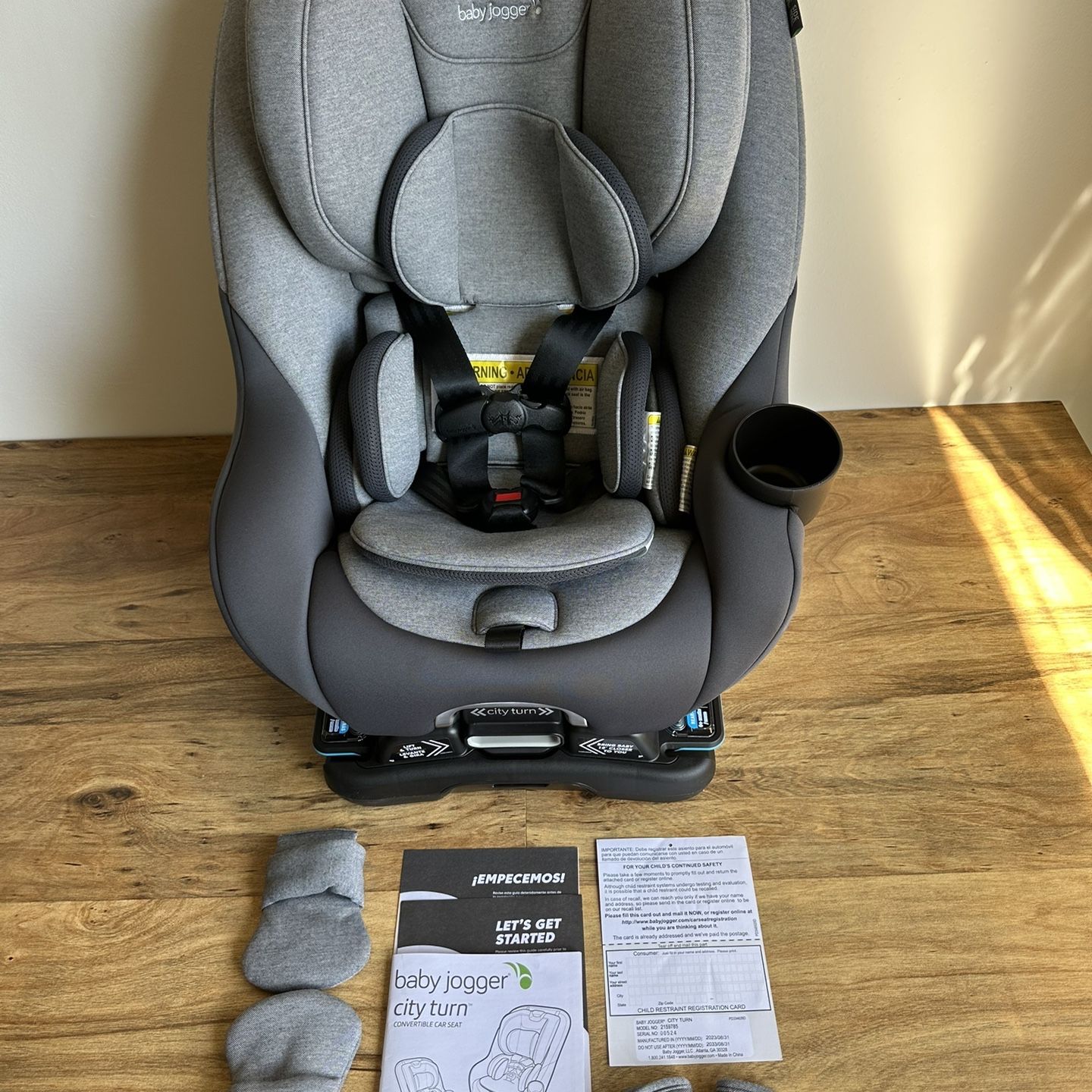 Baby Jogger City Turn Rotating Car seat for Sale in Los Angeles, CA -  OfferUp