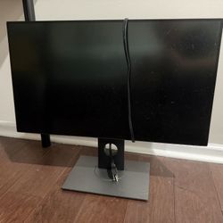 Dell Ultrasharp U2718Q 4K IPS monitor