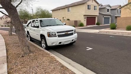 Suburban Gm