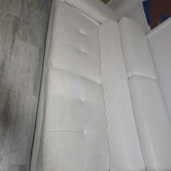 Sofa De Cuero