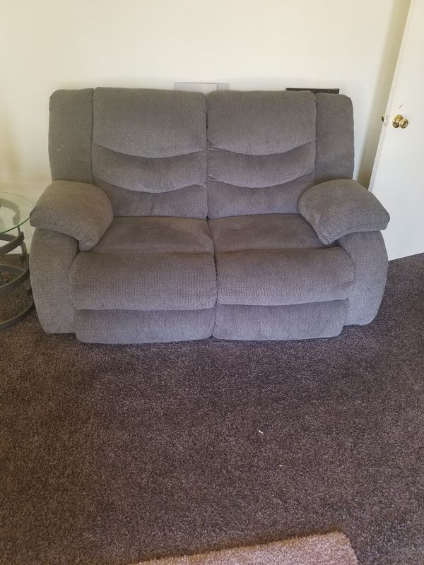 Love Seat Ashley Furniture Recliner For In Chula Vista Ca Love Seat Ashley Furniture Recliner For In Chula Vista Ca Offerup