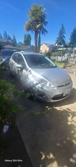 2011 Ford Fiesta