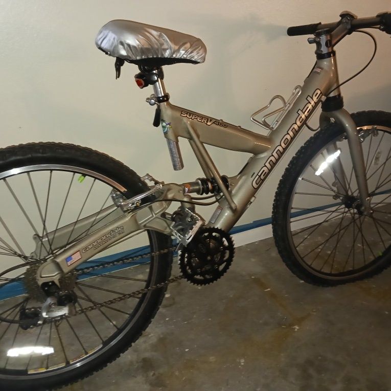 Cannondale v400 hotsell