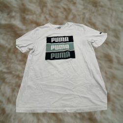 Puma Graphic Logo T-Shirt White and it’s Large Size