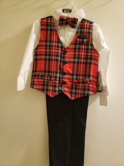 4t 4pc new with tag Boys suit