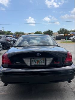2010 Ford Crown Victoria