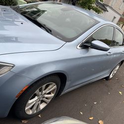 2017 Chrysler 200