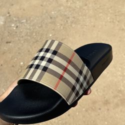 Burberry Slides