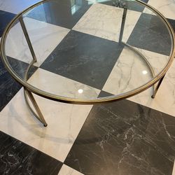 Coffee Table - Round gold And Glass