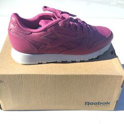 Women Pink Classic Reebok Sneakers
