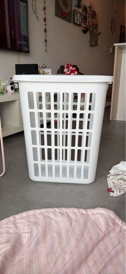 Large White Plastic Laundry Hamper