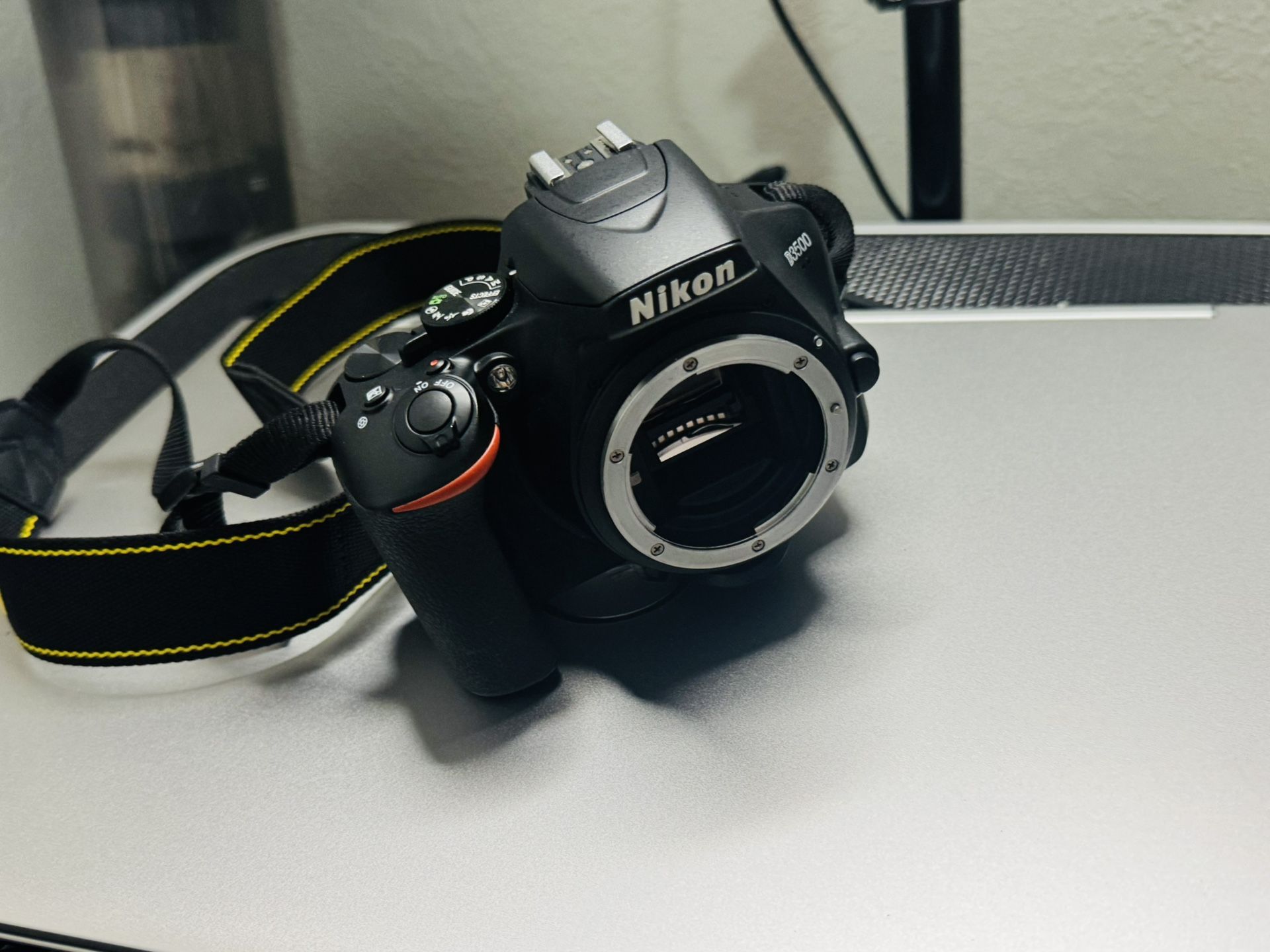 Nikon D3500