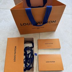 LV Gift Sunglasses Box Bag Ribbon 🎁 
