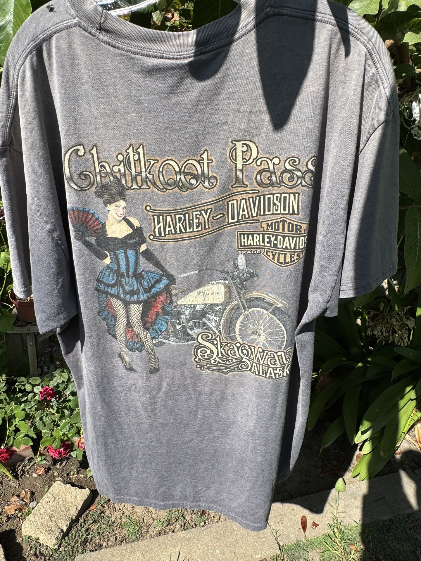 Vintage Y2K Harley Davidson Pin Up Girl T Shirt Size XL