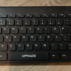 UPWADE 2.4GHz Wireless Keyboard 