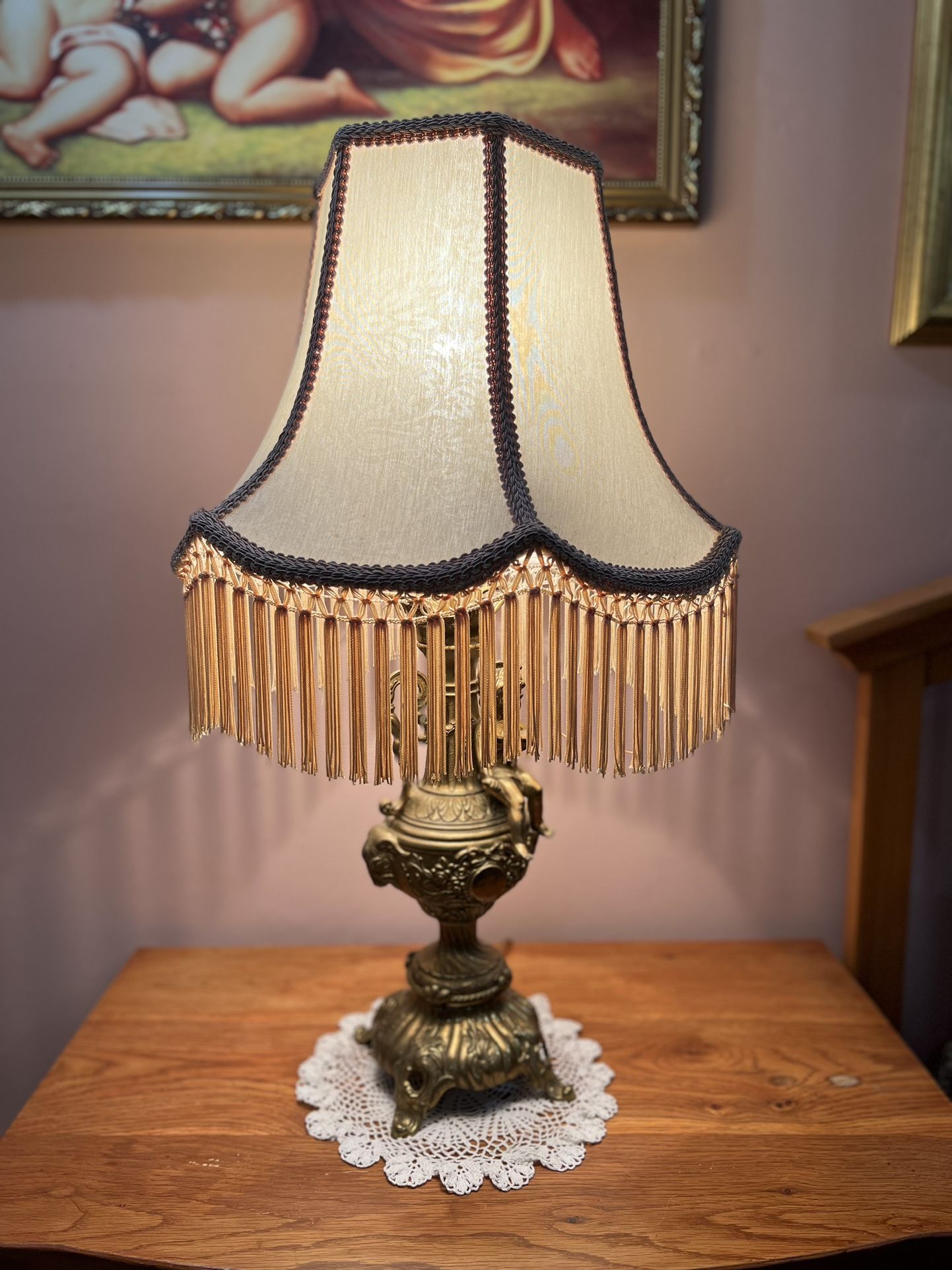 Vintage Kaeden brass Cherub lamp