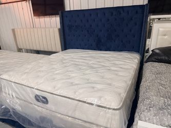 King bed